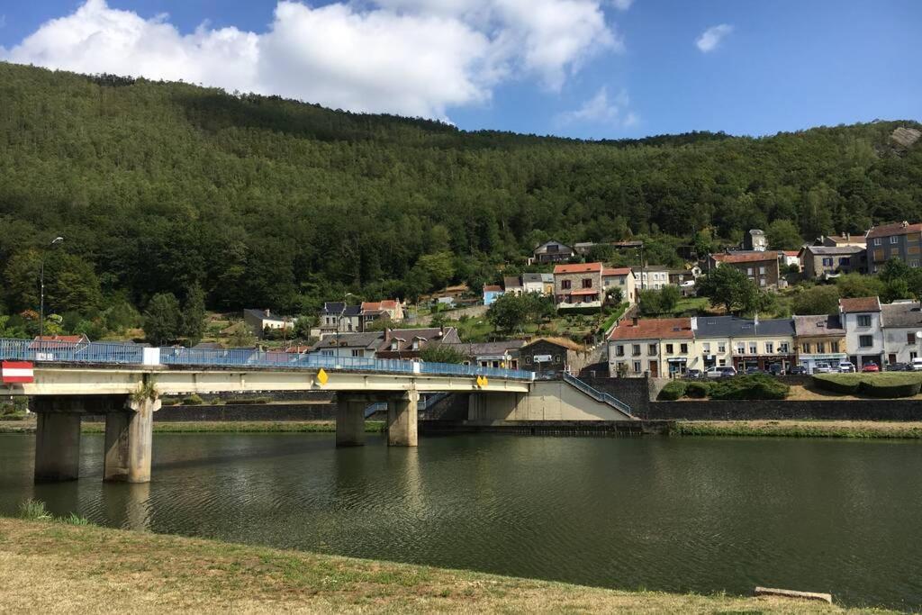 Vieux Logis Prachtige Ardeense Vakantiewoning Hébergement de vacances Vresse-sur-Semois